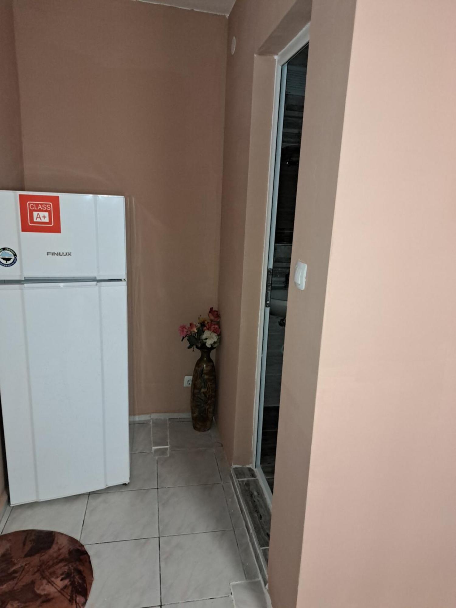 Къща за гости Чекичев Свілєнґрад Екстер'єр фото